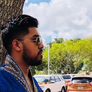 Meet your Posher, Kenneth